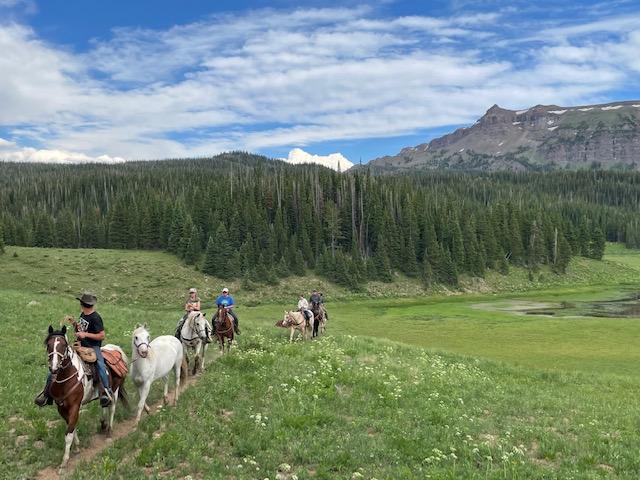 Guided Pack Trips - Beaver Creek Outfitters